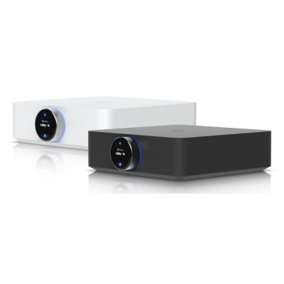 8. Ubiquiti PowerAmp Weißes Haus