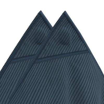 6. Schnelltrocknendes Handtuch mit praktischen Magneten Spokey MAGNET