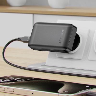 9. Acefast A100 65W GaN 2 USB-C+ USB-A Ladegerät ultradünn – Schwarz