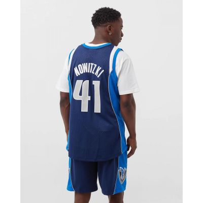 3. Mitchell & Ness NBA Swingman Dallas Mavericks Dirk Nowitzki M T-Shirt SMJY1148-DMA11DNOASBL