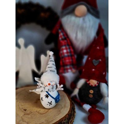 15. LED-Schneemannfigur 7x6x16cm