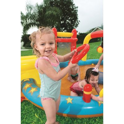 28. Bestway 53068 Aufblasbarer Spielplatz 435x213x117cm
