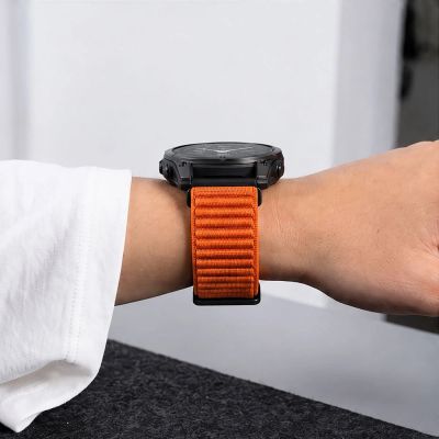 7. Tech-Protect NylonLoop Armband für Garmin Fenix 5X / 5X Plus / 6X / 6X Pro / 7X / 8 / 8 Pro / 9 / 9 Pro (51 mm) – Orange