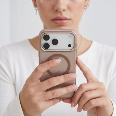 7. Tech-Protect MagZero MagSafe Hülle für iPhone 17 Pro Max / 18 Pro Max – Mattbraun