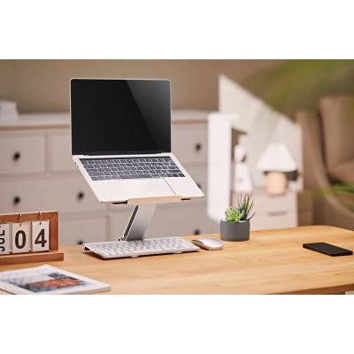 9. GEMBIRD Faltbarer Notizbuchständer 15,6" Silber