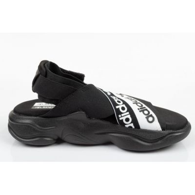 3. Adidas Magmur Sandal W EF5850 Sandalen