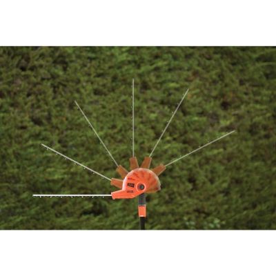 6. Elektrische Gartenschere 51 cm PH5551 BLACK+DECKER
