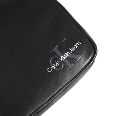 4. Calvin Klein Jeans Umhängetasche Schwarz - ZM0ZM0352-BDS