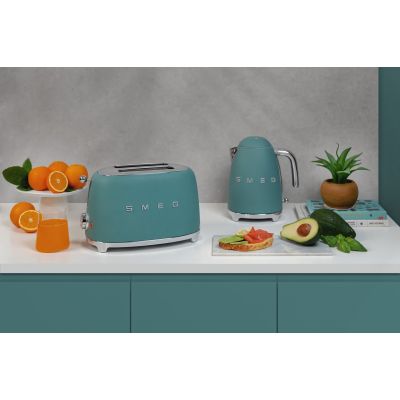 14. Smeg Wasserkocher 50er Jahre Stil Smaragdgrüner Wasserkocher