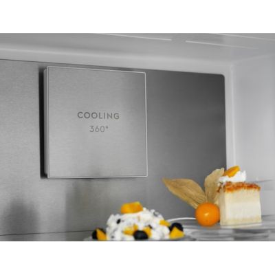 7. ELECTROLUX LNT7ME36G2 Kühl-/Gefrierkombination
