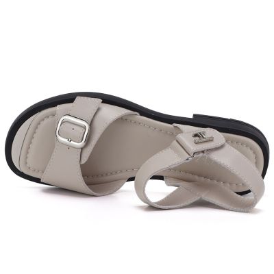 3. Vinceza 26-62303 beige Damen-Ledersandalen