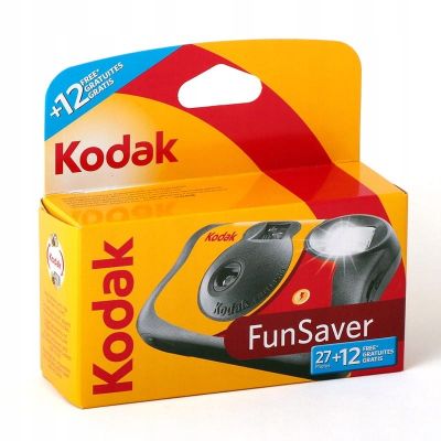 2. Kodak FUN SAVER Einwegkamera mit Farbfilm und Blitz, 400/27 + 12 Bilderrahmen