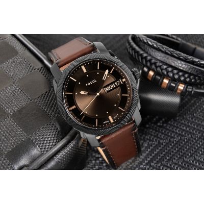 5. FOSSIL Machine FS5901 Herrenuhr + Box