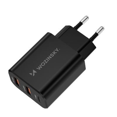 2. Wozinsky CWCUCB 30W USB-C / 2 x USB-A Wandladegerät - Schwarz