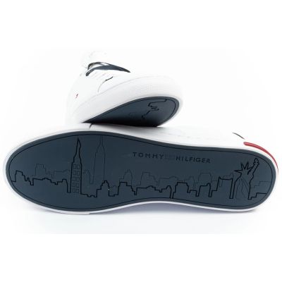 18. Tommy Hilfiger Essential M Schuhe FM0FM04047YBR