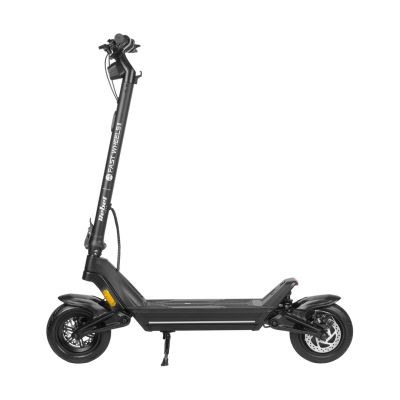 6. REBEL FAST WHEELS PRO MAX Elektroroller