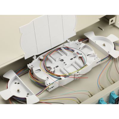 6. Equip 337303 1U Patchpanel