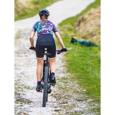 4. NORTHWAVE ACTIVE W's Bibshort - Schwarz