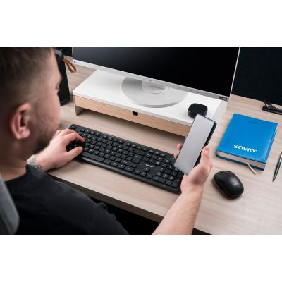 15. SAVIO WIRELESS KEYBOARD KB-02