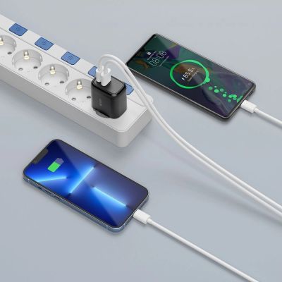 7. Tech-Protect C20W USB-C PD 20W / USB-A QC 3.0 Netzwerkladegerät – Schwarz