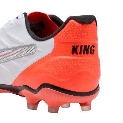 9. Puma King Pro FG/AG M 108828 01 Fußballschuhe