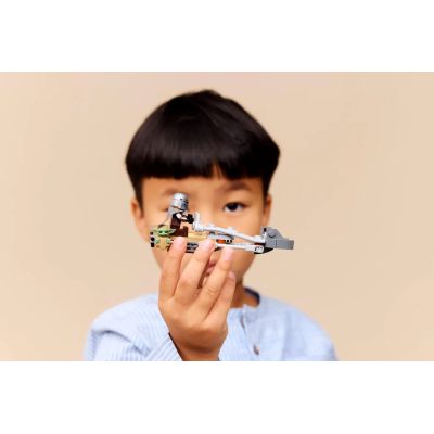 8. LEGO Star Wars 75436 Mandalorianer und Grogus Landspeeder