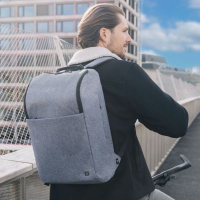 5. Motion Eco Rucksack für Laptops von 13 bis 15,6 Zoll, Blauer Denim