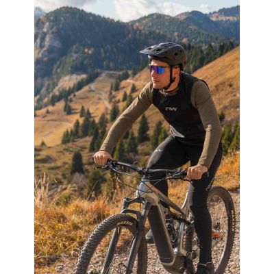 4. NORTHWAVE Schildweste Schwarz