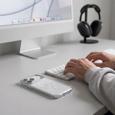 9. Tech-Protect MagStand MagSafe CC Hülle für iPhone 18 Pro Max / 17 Pro Max – Transparent