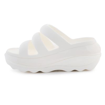 6. Crocs Mega Crush Flip-Flops mit drei Riemen 209842-0WV