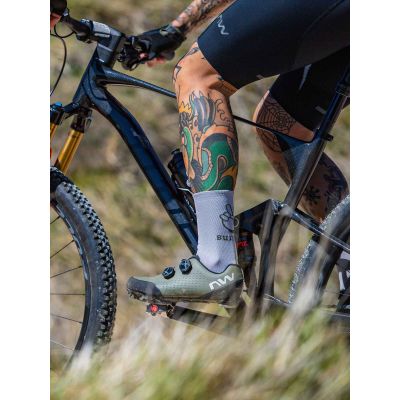 3. NORTHWAVE Sonntag Montag Socken Radsocken grau