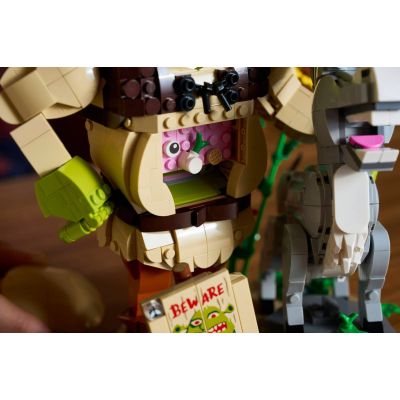 9. LEGO Icons 72423 – Shrek, Esel & Der gestiefelte Kater