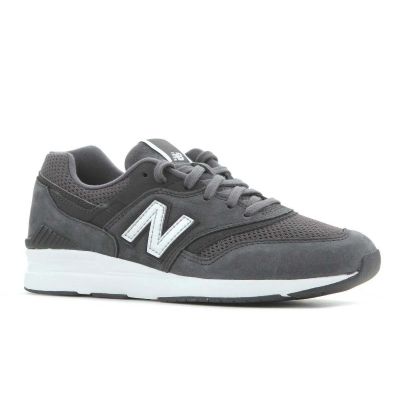 10. New Balance WL697SHC