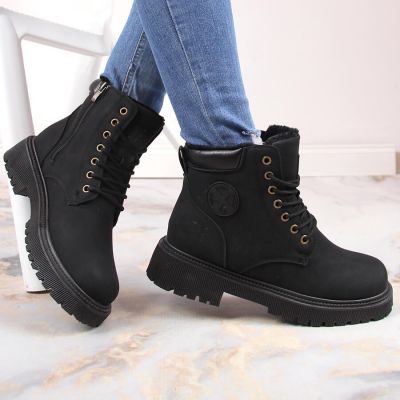 8. NEWS W EVE364A schwarze isolierte Wanderstiefel mit Reißverschluss