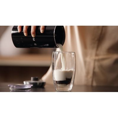 55. Smeg MFF02BLEU Milchaufschäumer/Wärmer, automatischer Milchaufschäumer/Wärmer, Schwarz