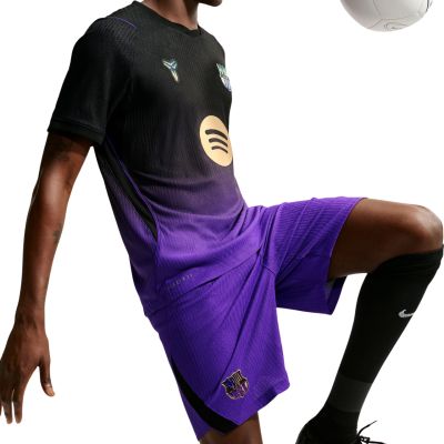 3. Nike FC Barcelona Match 2026/27 Herrenshorts Lila II1900 504