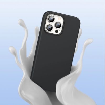 7. Ugreen Protective Silicone Case Gummi Flexible Silikonhülle für iPhone 13 Pro Max schwarz
