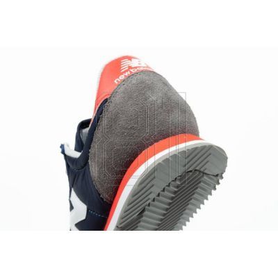 7. New Balance Ul720Ua Schuhe