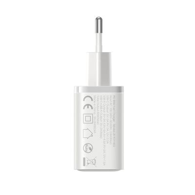 3. Joyroom JR-TCF15 Netzwerkladegerät USB-C / USB-A 30W - Weiß