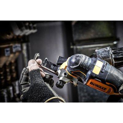 24. 18V DEWALT DCS356N Multifunktionswerkzeug