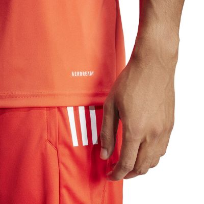 6. adidas FC Bayern Training T-Shirt JSY M IQ0608