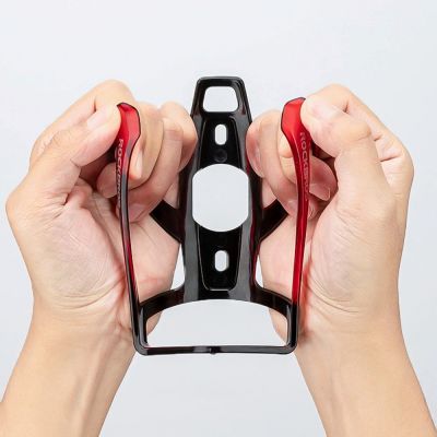 5. Rockbros FK338 Fahrrad-Flaschenhalter, Schwarz und Rot