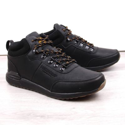 16. Bustagrip Joggingschuhe aus Leder MRM4A