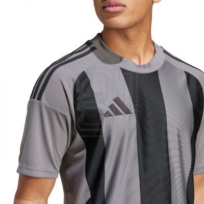 8. adidas Striped 24 Jersey M IW2145