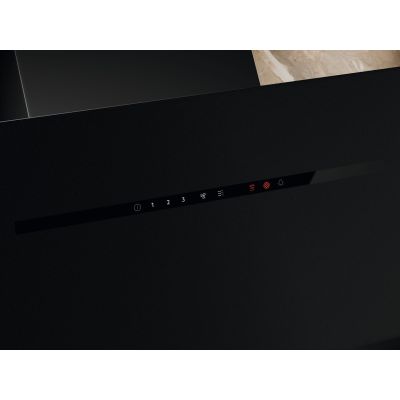 12. Dunstabzugshaube ELECTROLUX LFV619Z