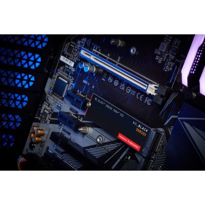 11. Western Digital Black WDS800T2X0E-00CDD0 8 TB M.2 PCI Express 4.0 NVMe SSD-Gerät