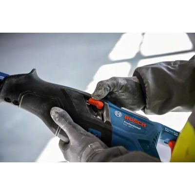 5. Bosch GSA 185-LI 2900 Hübe/min Schwarz