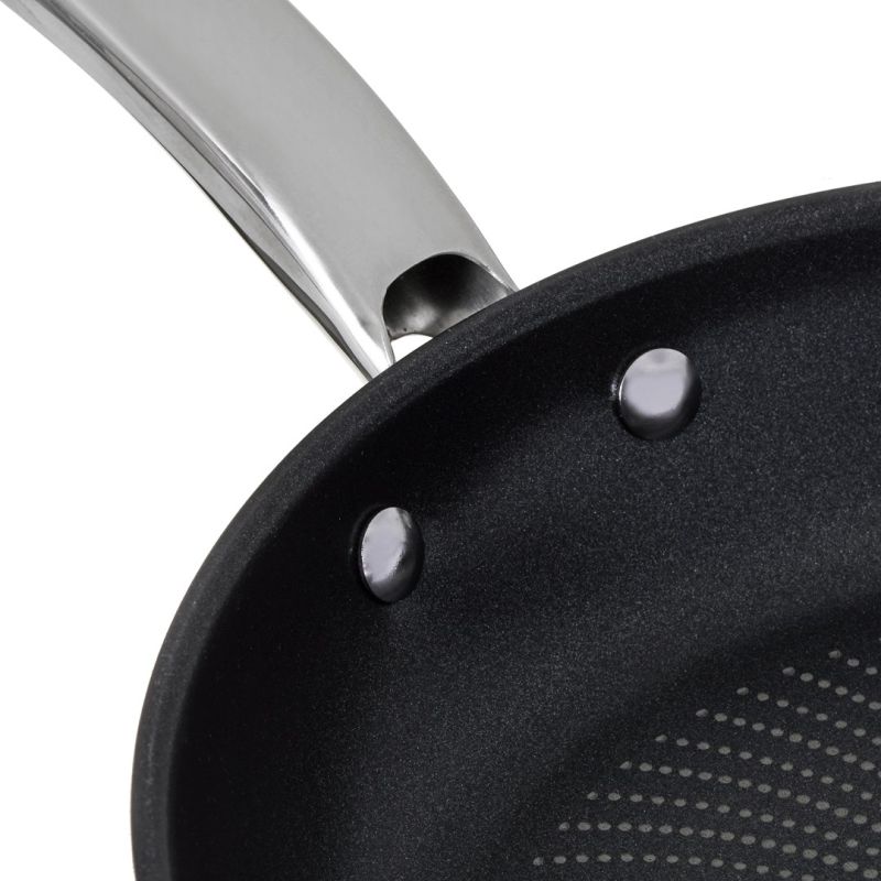 12. Set mit 2 TEFAL Intuition B817S255 Bratpfannen 20/26 cm