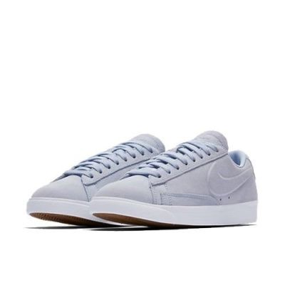4. Nike WMNS Blazer Low Schuhe - AA3962-402