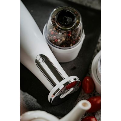 10. ADLER AD 4449w weißes Gewürzmühlen-Set